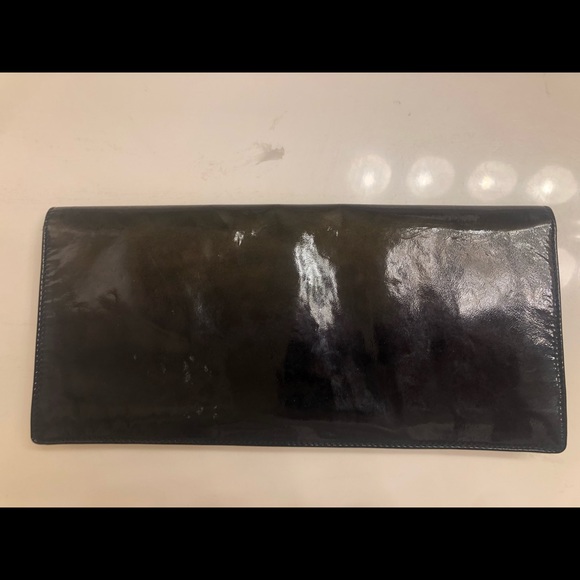 VINTAGE PRADA PATENT CLUTCH - Picture 3 of 6